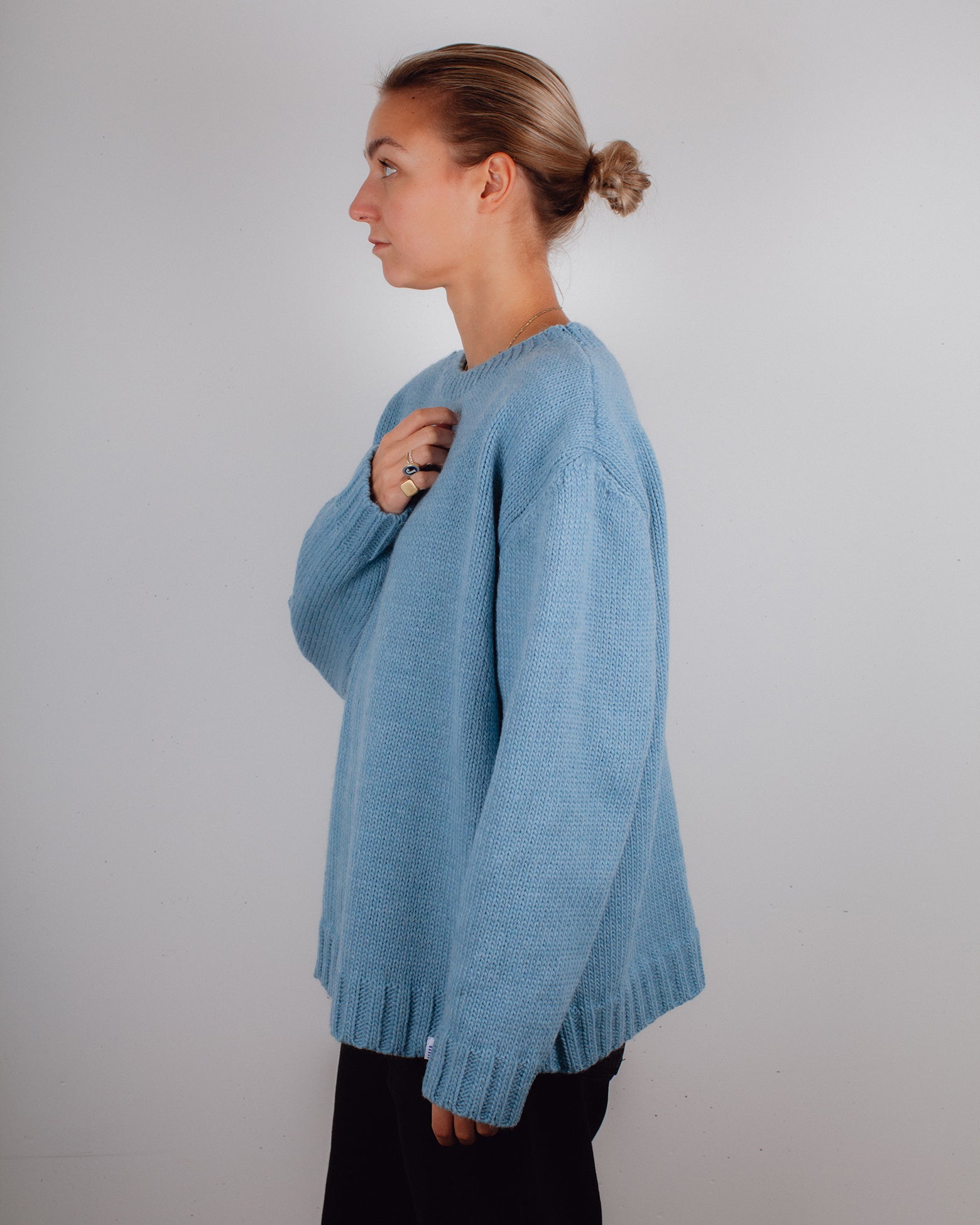 The Sweater Ice Blue